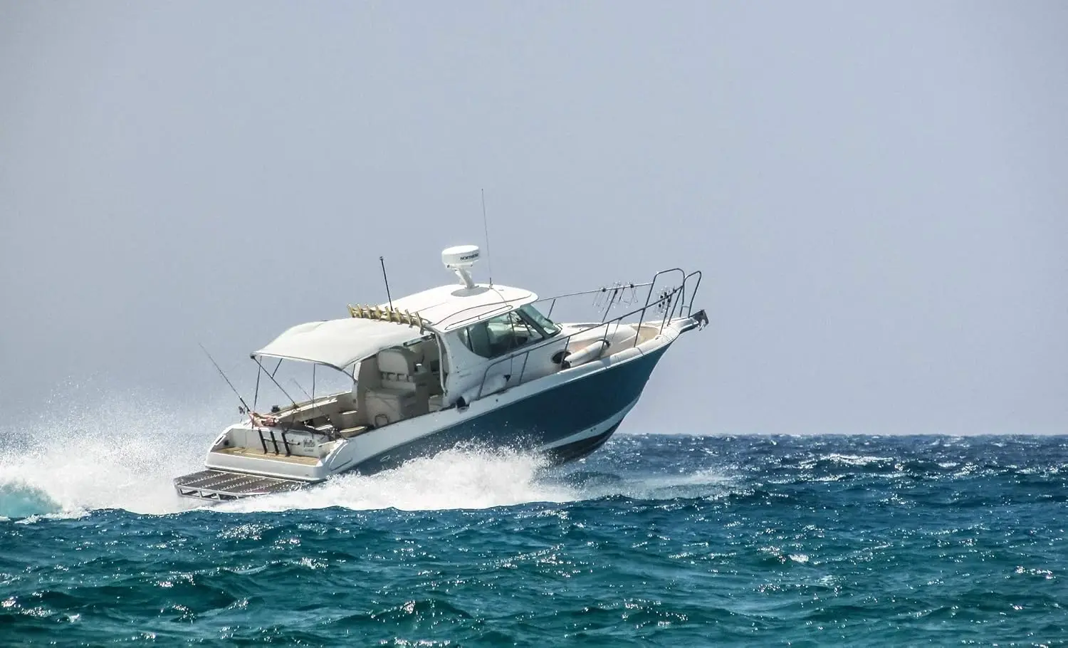 Advanced Fixed Mount VHF Marine Radio, All USA/International/Canadian Marine Channels including new 4-Digit