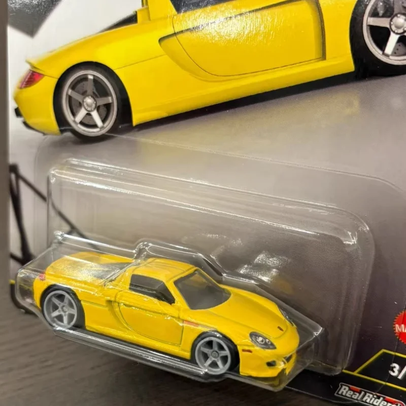 Authentic Hot Wheels Premium Porsche Carrera GT Timeless Icons Metal Collectible 1/64 Diecast Vehicle Toy