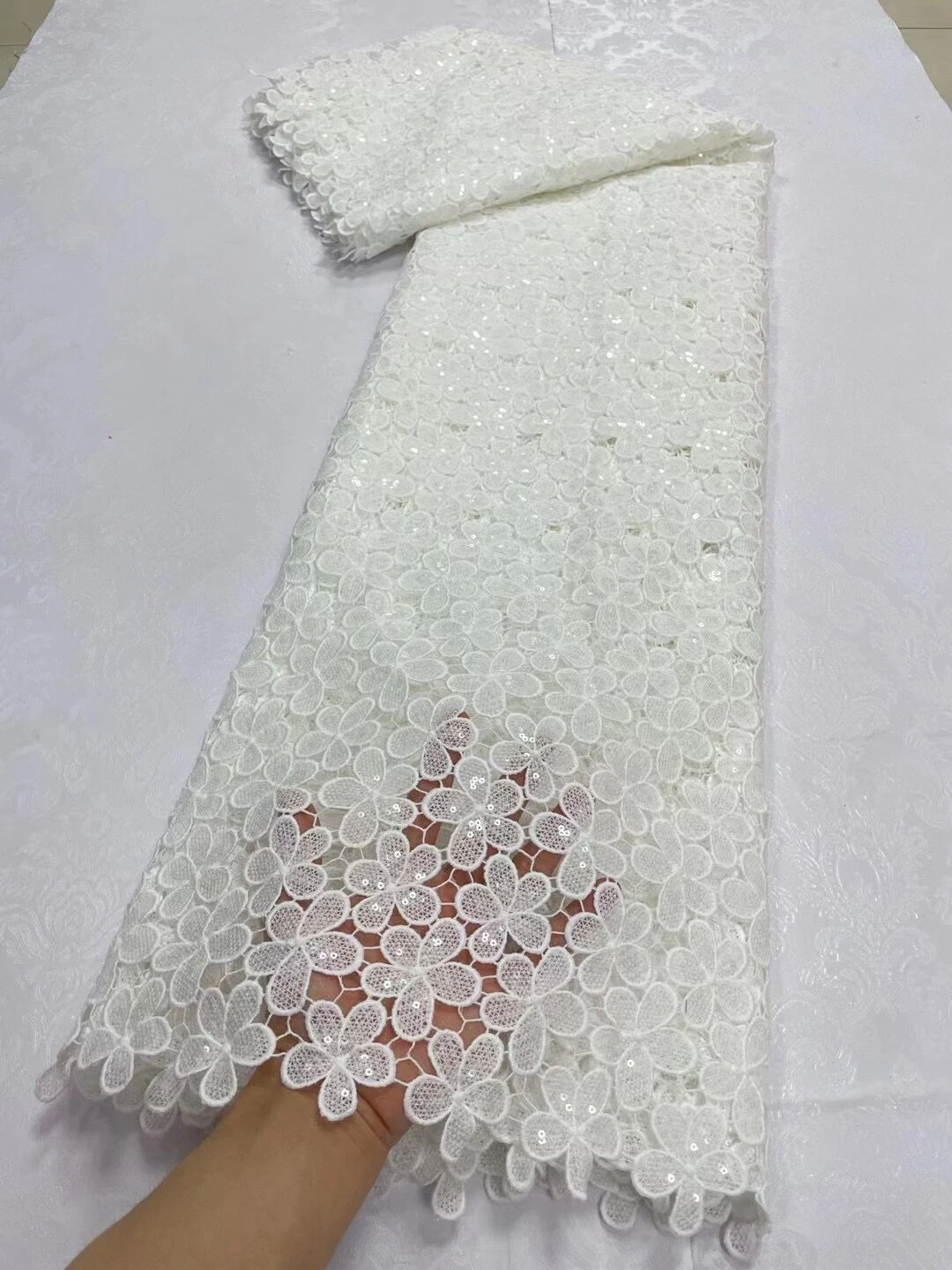 

2023High Quality African Nigerian Tulle Lace Fabric Embroidery Party Dress Sequins French Guipure Fabric For Sewing 5Yards