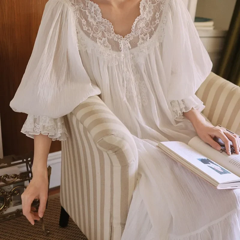 chinese dress ladies Long white nightgown with lace