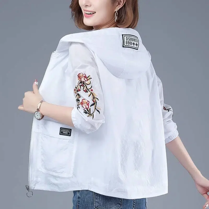 가을용 4XL 루즈한 여성용 후드 코듀로이 재킷 아우터웨어 2024년 신상 Best5 가을용 4XL 루즈한 여성용 후드 코듀로이 재킷 아우터웨어 2024년 신상 Best5