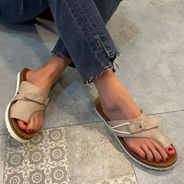 

2024 New Summer Large Women's Sandals Fashion Retro Roman Lightweight Slippers Outdoor Vacation Beach Casual Shoes Non-slip Soft