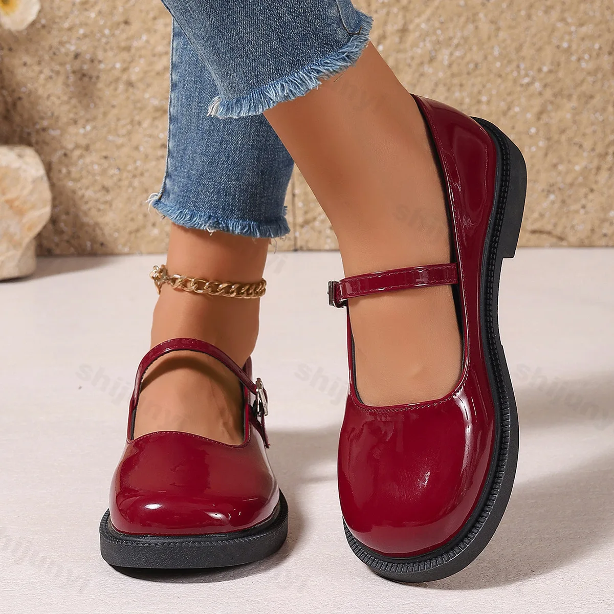 2025 New Women's Thick Heel Shoes Autumn New Round Head Shallow Mouth One Word Thick Soft Sole Non-slip Low Top Leather Shoes 3