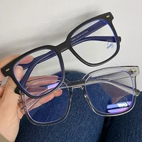 Vintage Transparent ordinateur lunettes cadre femmes hommes Anti lumière bleue lunettes carrées blocage lunettes optique Spectacle lunettes 2