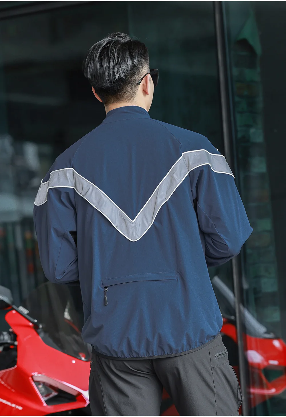 سترة ركوب الدراجات العاكسة للضوء من WOSAWE، سترة واقية من الرياح للدراجات في الشتاء والخريف، سترة ناعمة مقاومة للرياح ومضادة للماء للدراجات النارية