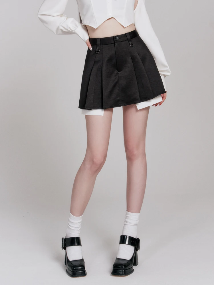 Women Pleated Mini Skirt With Pepping Underpants