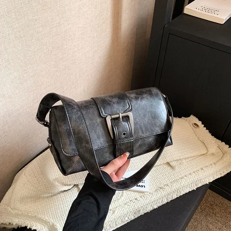 Рисунок 6 - Винтажная коричневая сумка на плечо для женщин