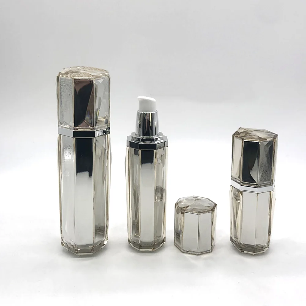 30ml&50ml capacity diamond shape acrylic material lotion bottle with alumite pump and cap acrylic poker chip carrier 1000 chip capacity