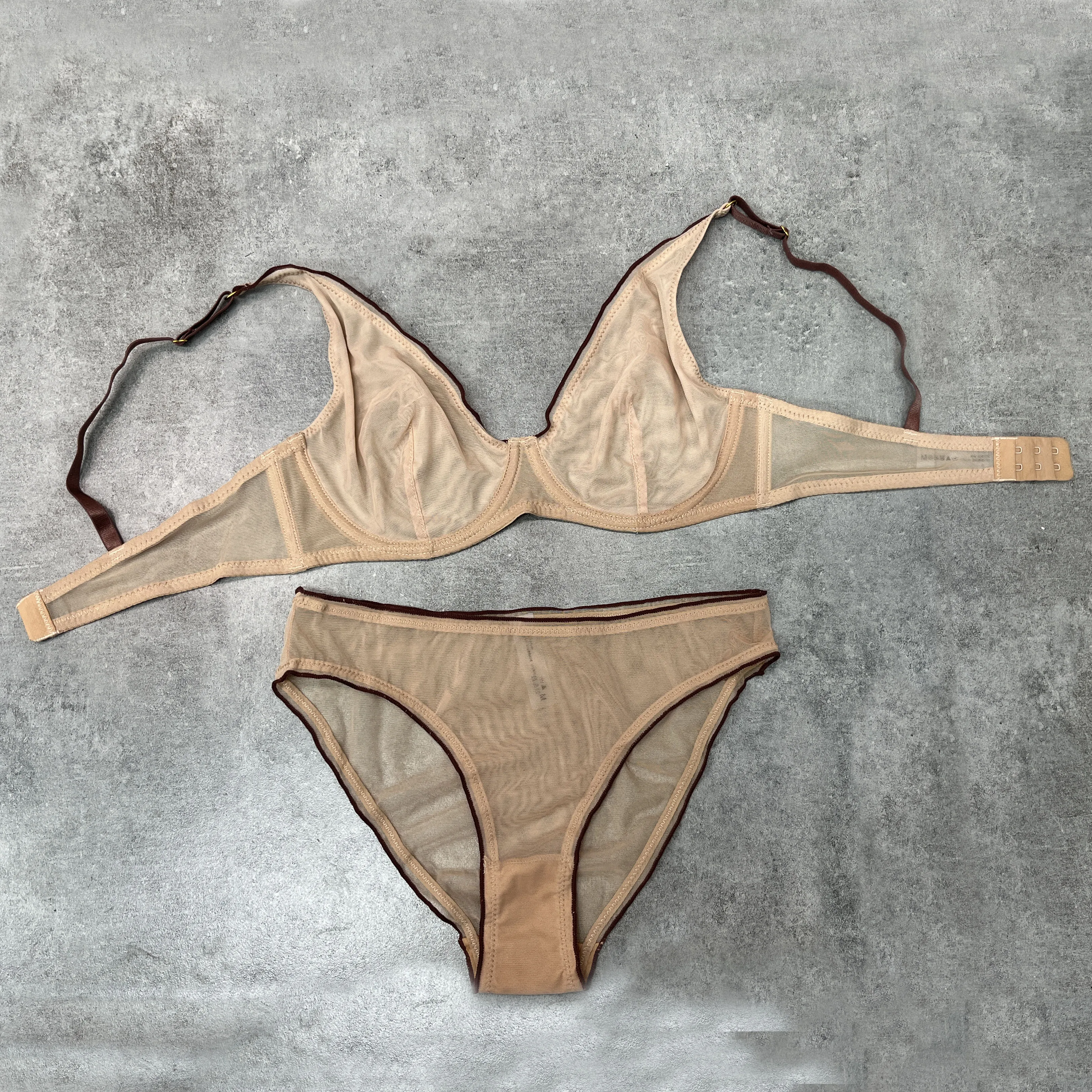 Skin tone set