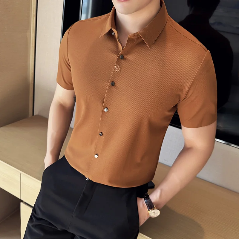 Summer Men Shirt Breathble High Stretch Short Sleeve Shirt Slim Fit Korean Wafflour Draped Embroidered Shirt Male Coffee 2024 central perk coffee friends cotton men s t shirt shorts set breathable casual t shirt running set harajuku printed male suit
