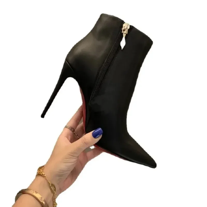 Рисунок 5 - Женские Классические ботинки на