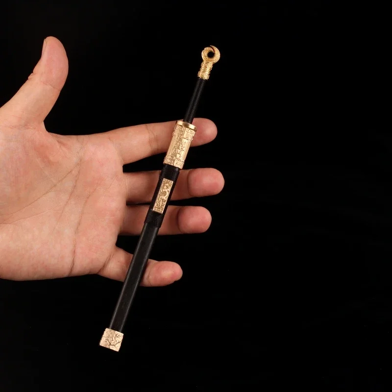 

Старинный знаменитый меч 22 см в китайском стиле 1/6 Ретро реплики миниатюрные обшивные модели холодного оружия декоративные поделки коллекционные