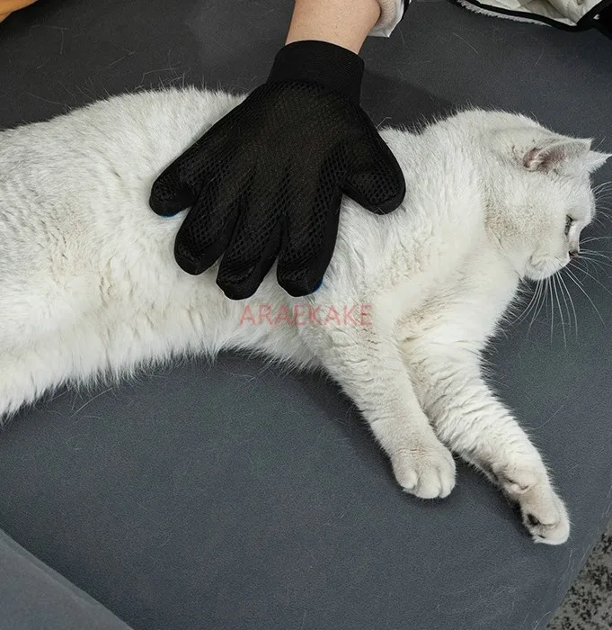 Cat gloves for removing floating and sticking fur, cat combs for long hair, specialized cat products, hair removal and cleaning