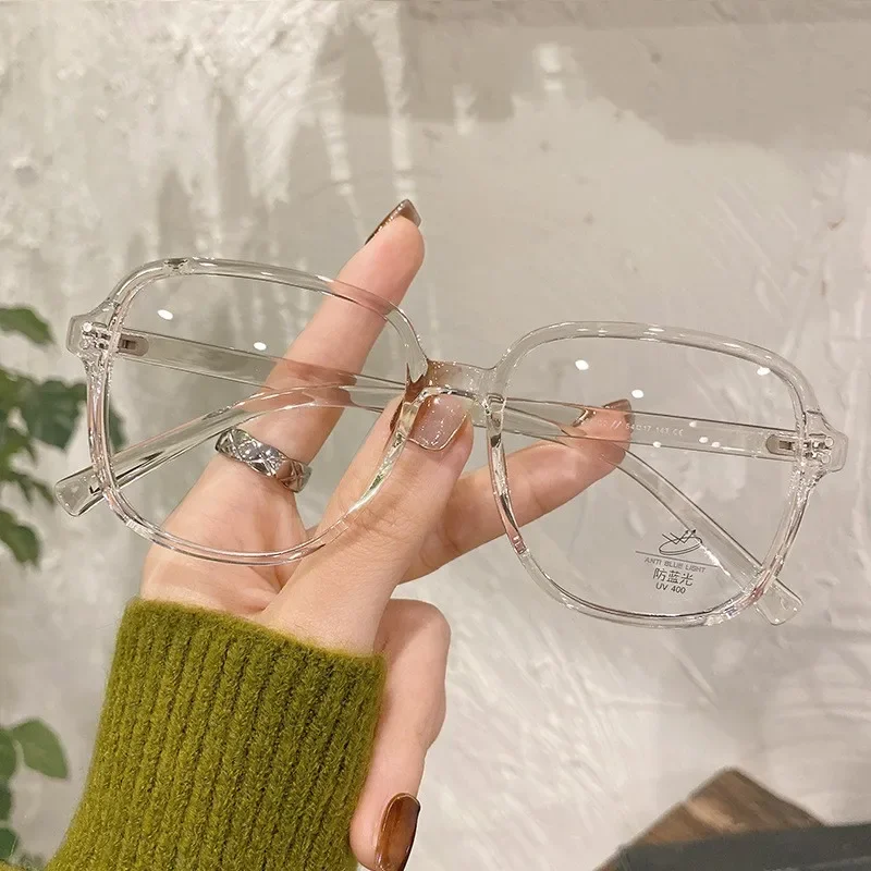 Chic Ultra-Light Matte Tea Eyeglasses for Women - Fashionable Anti-Blue Light Large Frame Eyewear