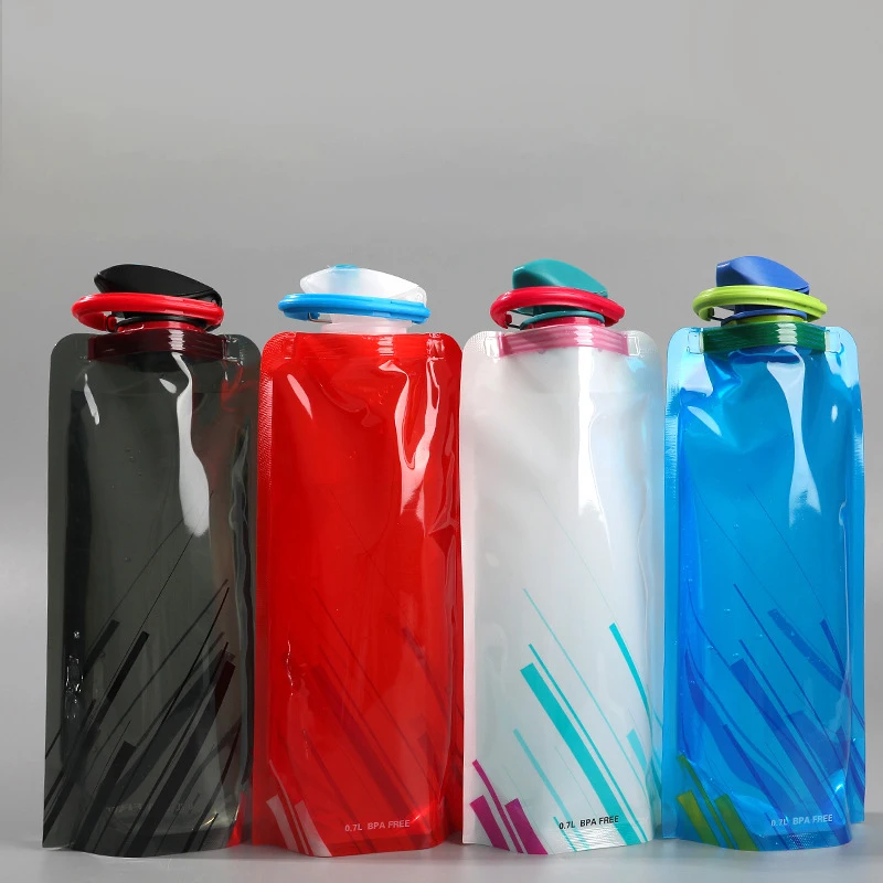 

700mL Reusable Sports Travel Portable Collapsible Folding Drink Water Bottle Kettle Outdoor Sports Plastic Water Bottle