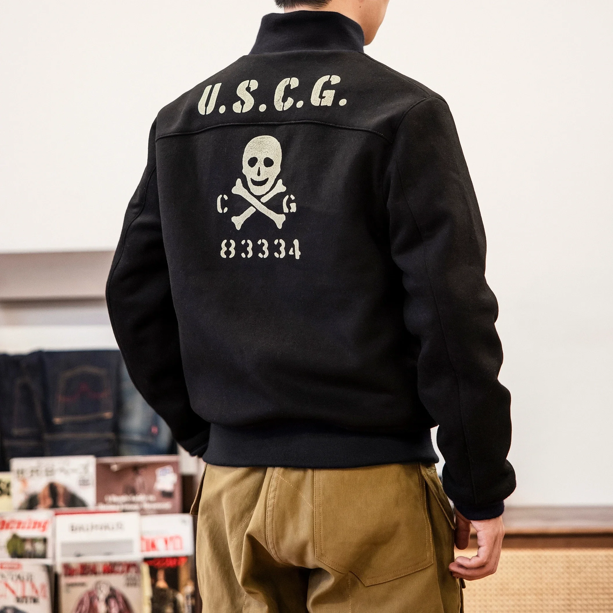 

Женская Повседневная куртка большого размера из 1200 шерсти A1