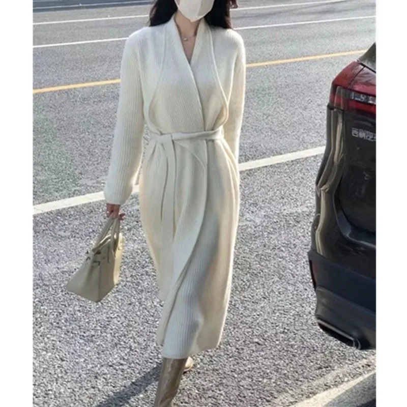 

Осенне-зимний новый длинный вязаный кардиган до колена с завязкой женский свободный свитер-пальто в ленивом стиле