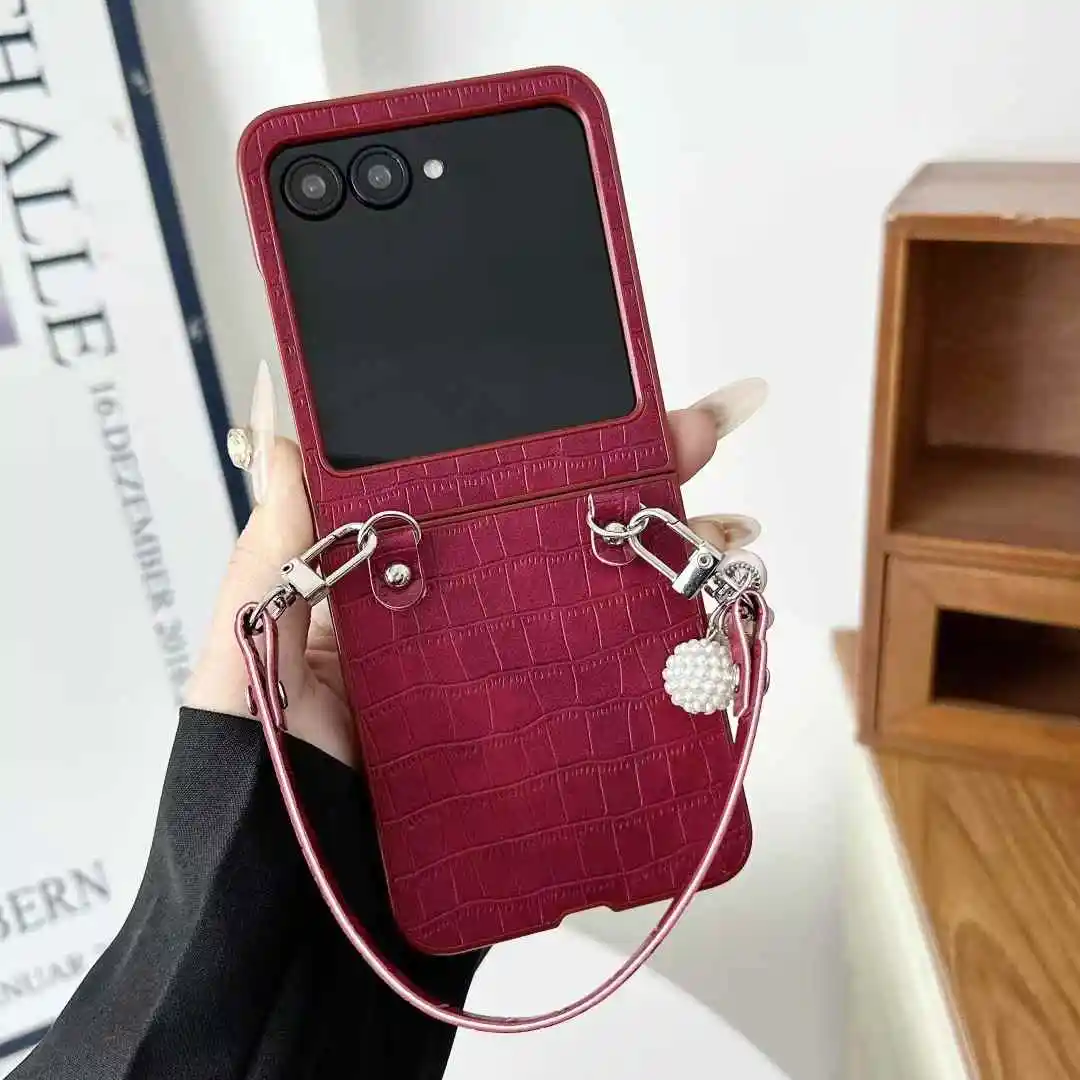 Unique Fashion Heart Bowknot Silicone Strap Leather Phone Case Cover