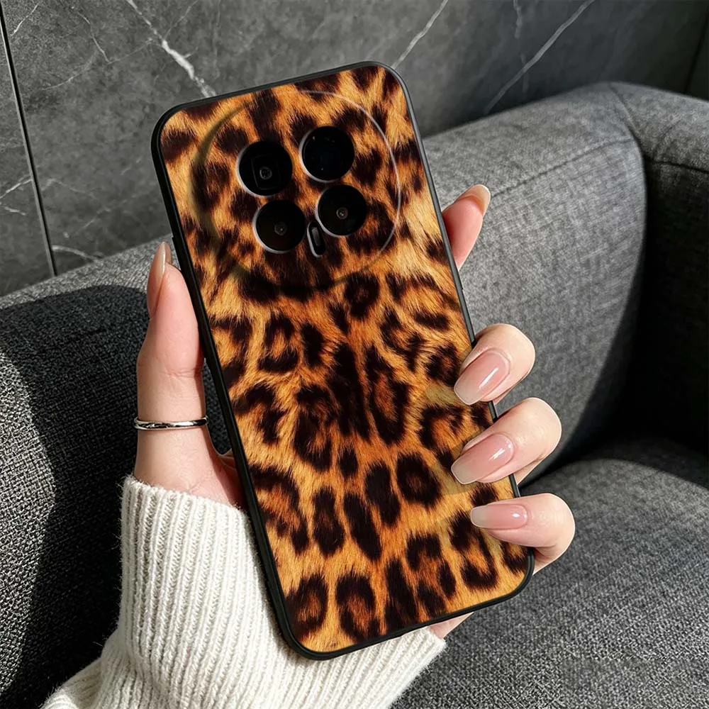 Leopard Print Brown Black Phone Case