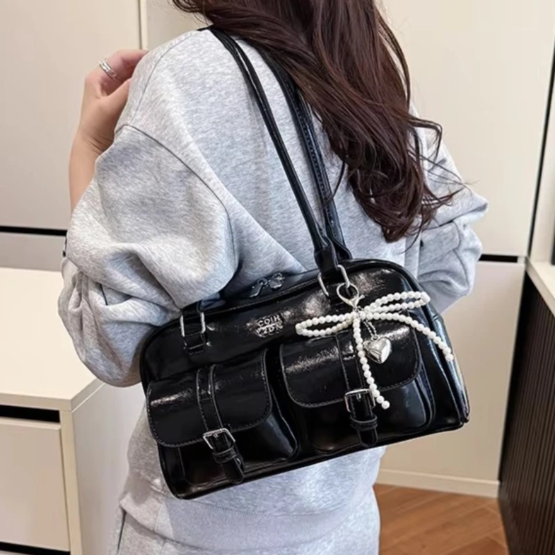 2026 New Commuter Small Women's Handbag Boston Large Capaci Bowling Bag Soft Square PU Leather Faionable oulder Crossbody Bag