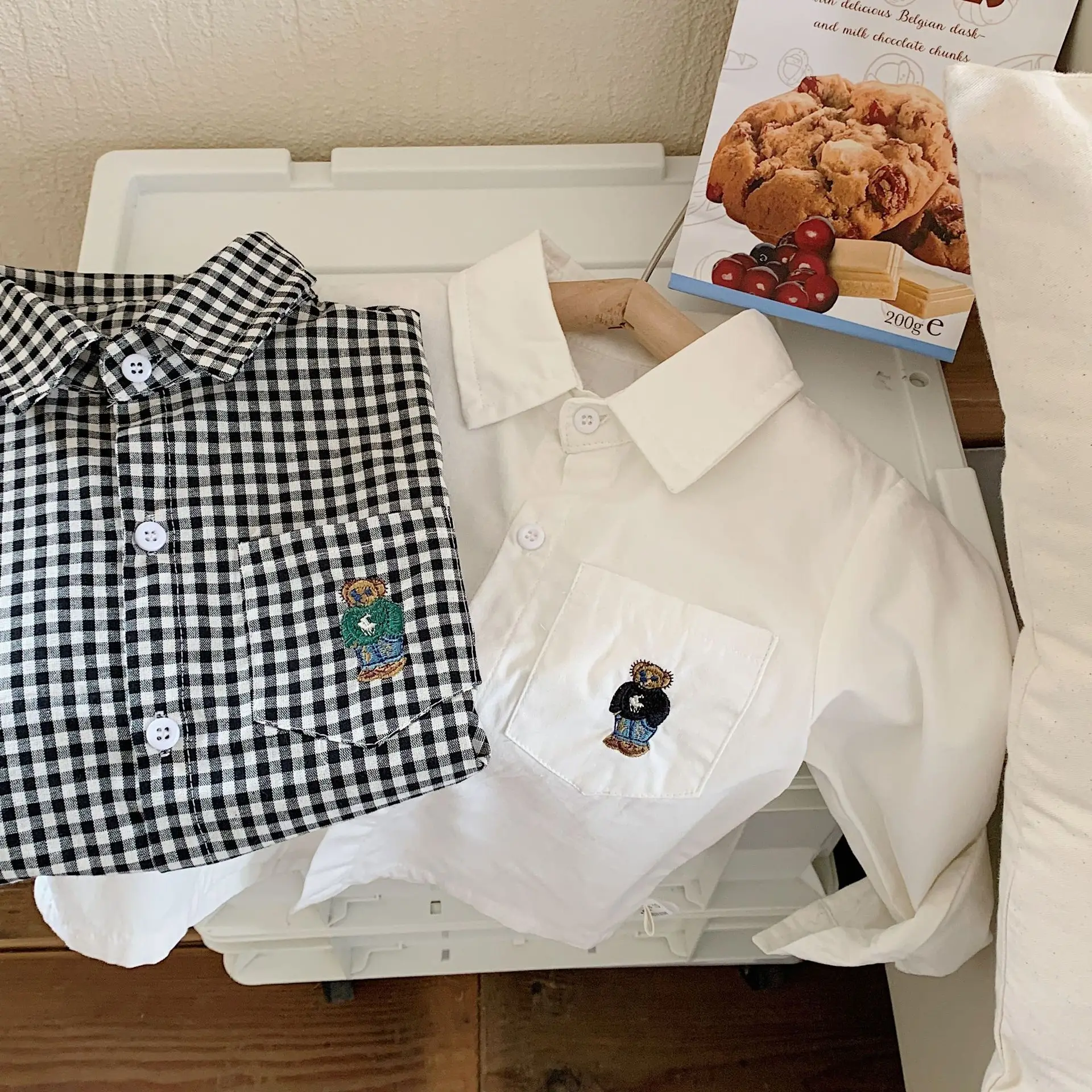 Children&rsquo;s Shirt Spring Boys and Girls Long sleeved Embroidered Plaid Flip Collar Solid Color Loose Casual Shirt Coat