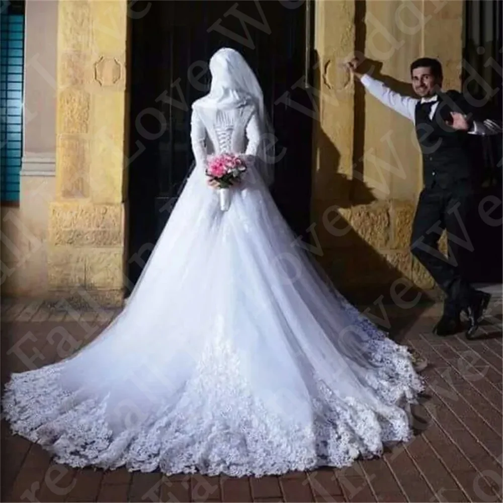 Рисунок 2 - Винтажное мусульманское свадебное платье