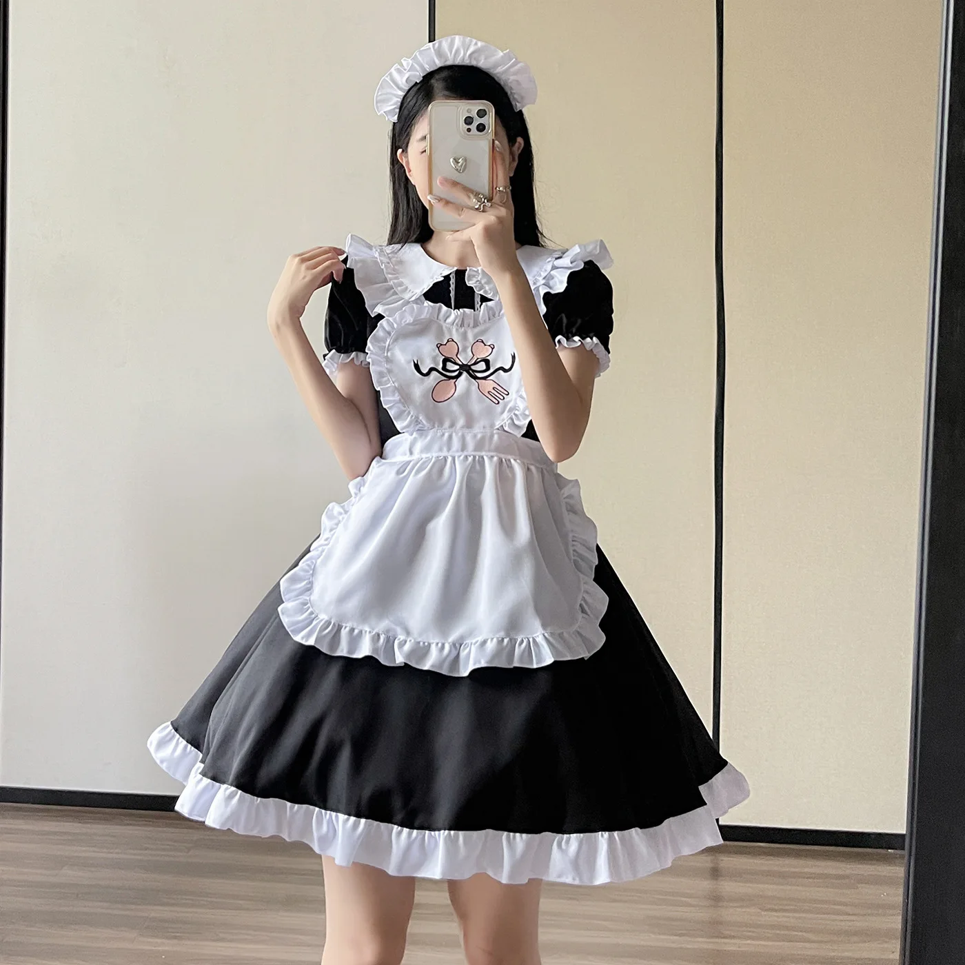 

NONSAR British Aristocratic Short-sleeved Maid Costume Cosplay Japanese Uniform Cute Maid Dress