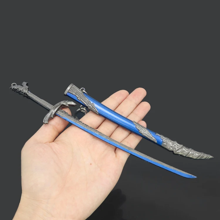 Dark Moon Greatsword Keychain - Fantasy Weapon Collectible Key Ring