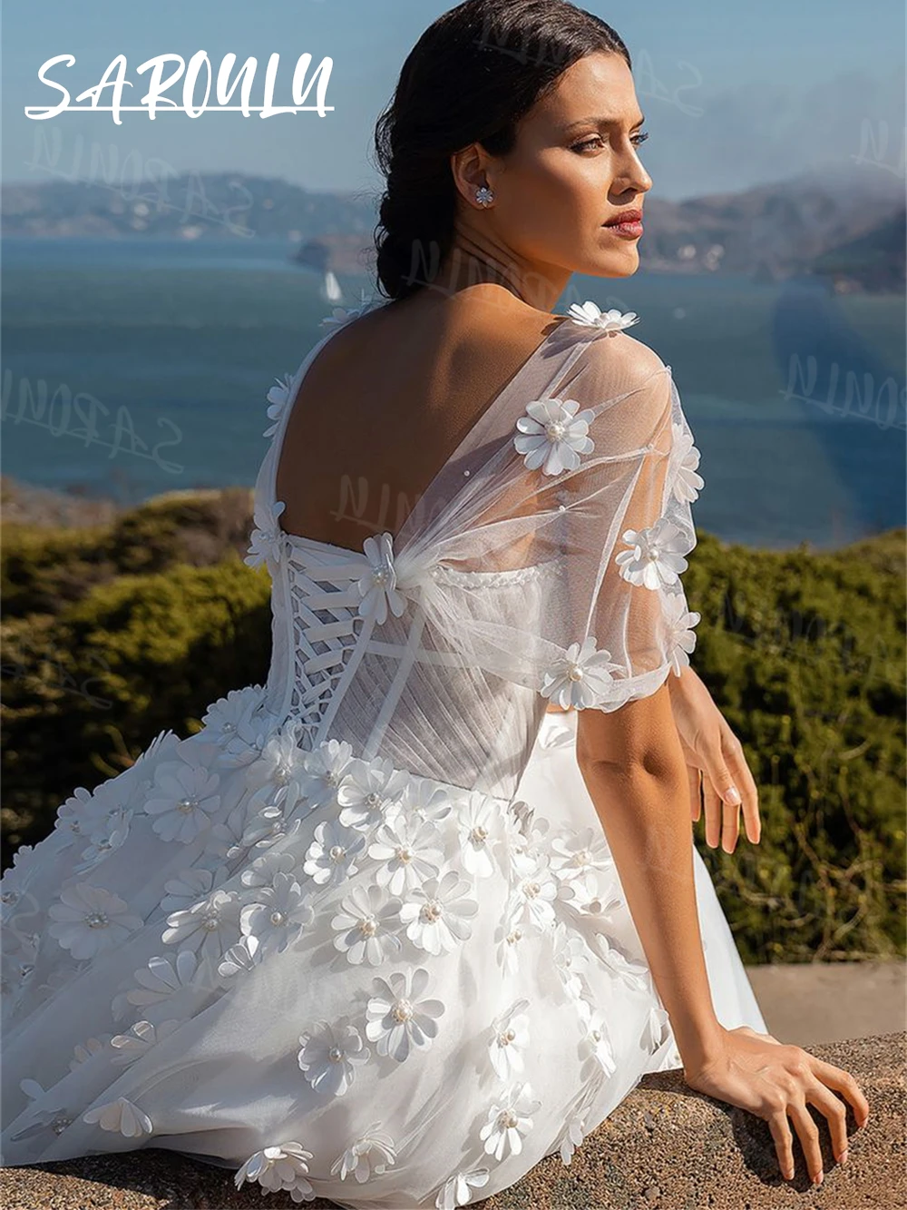 Рисунок 5 - Женское свадебное платье с квадратным вырезом