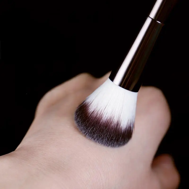 Pennello per trucco, Pennello per cipria, Pennello per fard, Pennello per cipria in polvere, Manico in metallo professionale di alta qualità, Design a doppia testa, con scatola - immagine 4