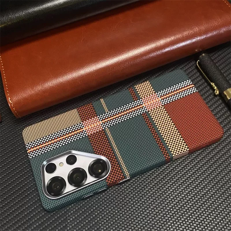 Carbon Fiber Texture MagSafe Phone Case - Magnetic Wireless Charging, Shockproof PC Cover
