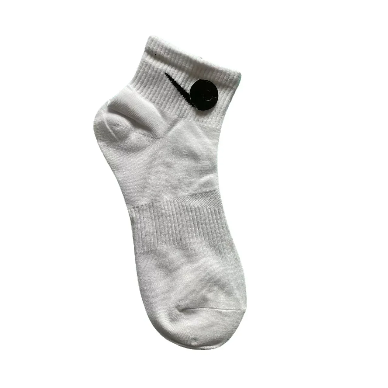 

Suwan Nexter cotton socks black and white gray mid-tube solid color men's and women's sports socks short tube socks