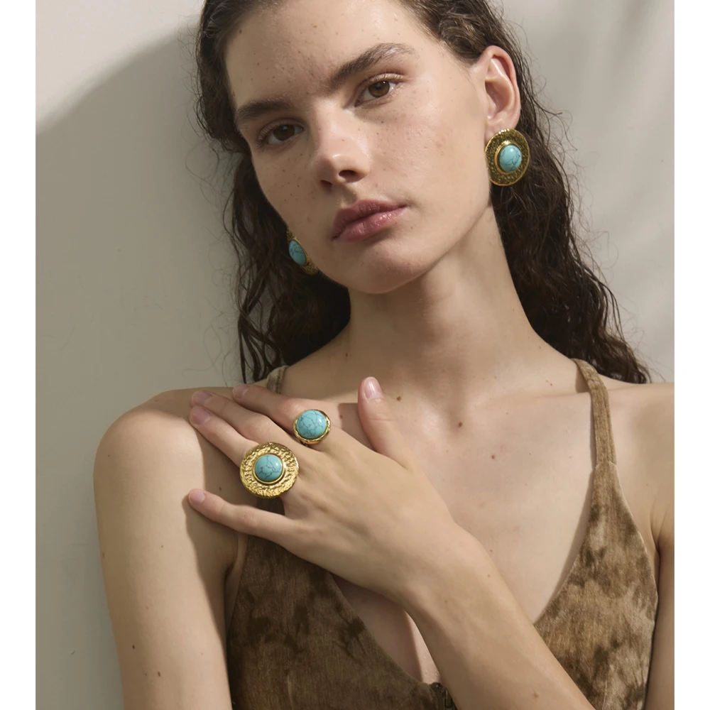 Yhpup Round Stud Earrings Ring for Women