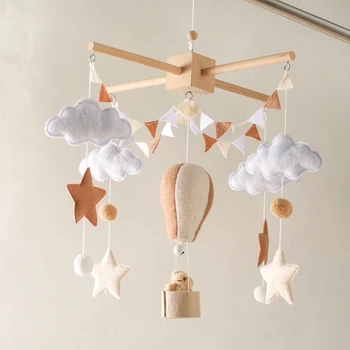 Culla Mobile Letto in legno Campana Sonaglio Giocattolo Feltro morbido Mongolfiera Carillon di vento Ciondolo Neonato Comfort Letto Campana Giocattoli Regalo per bambini