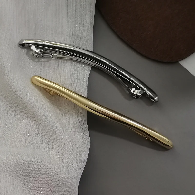 

Korean Style Simple Barrettes Hair Clip Fashion Charm Metal Irregular Hairpin for Women Headwear Hair Accessories Accessory Gift