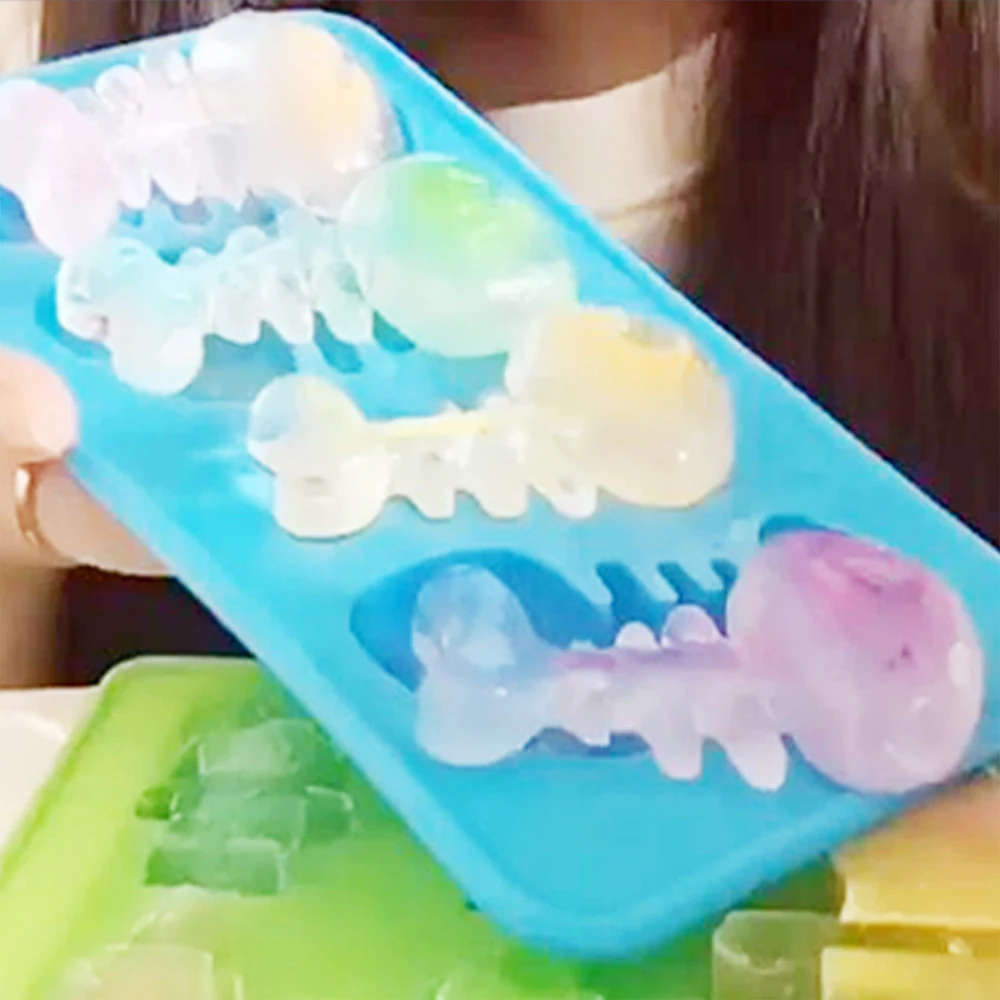 https://ae01.alicdn.com/kf/S217d5c1675cd4d5d870cd1d854704700T/Fish-Bone-Shaped-Ice-Cube-Tray-Silicone-Ice-Cream-Maker-Mold-DIY-Chocolate-Ice-Tray-Pudding.jpg