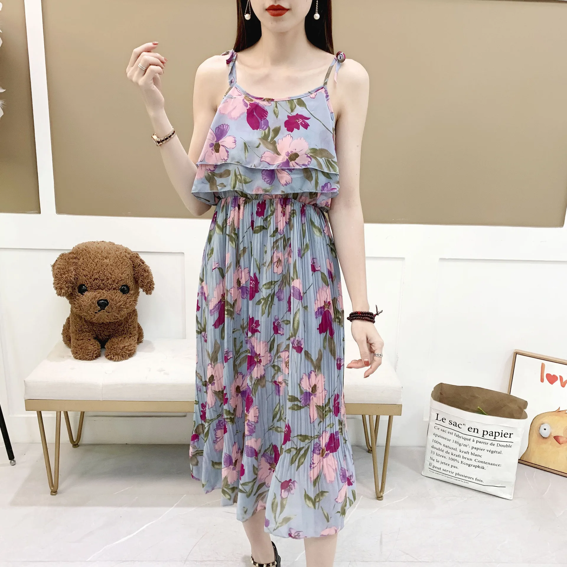 

Women Summer Strap Sleeveless Long Dress Women Floral Print Vintage Midi Vestidos De Bohemian Style A-line Sundress Female