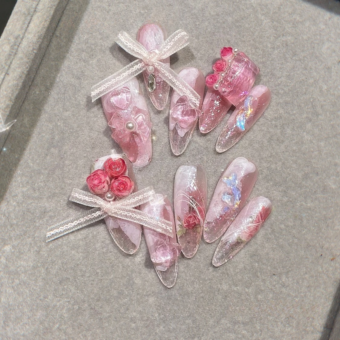

Pink Ribbon Rose Cute Elegant Halo Dyeing Pearl Fake Nails Heart Luxury Hand Made Full Nail Tips False Nails Art Accessories