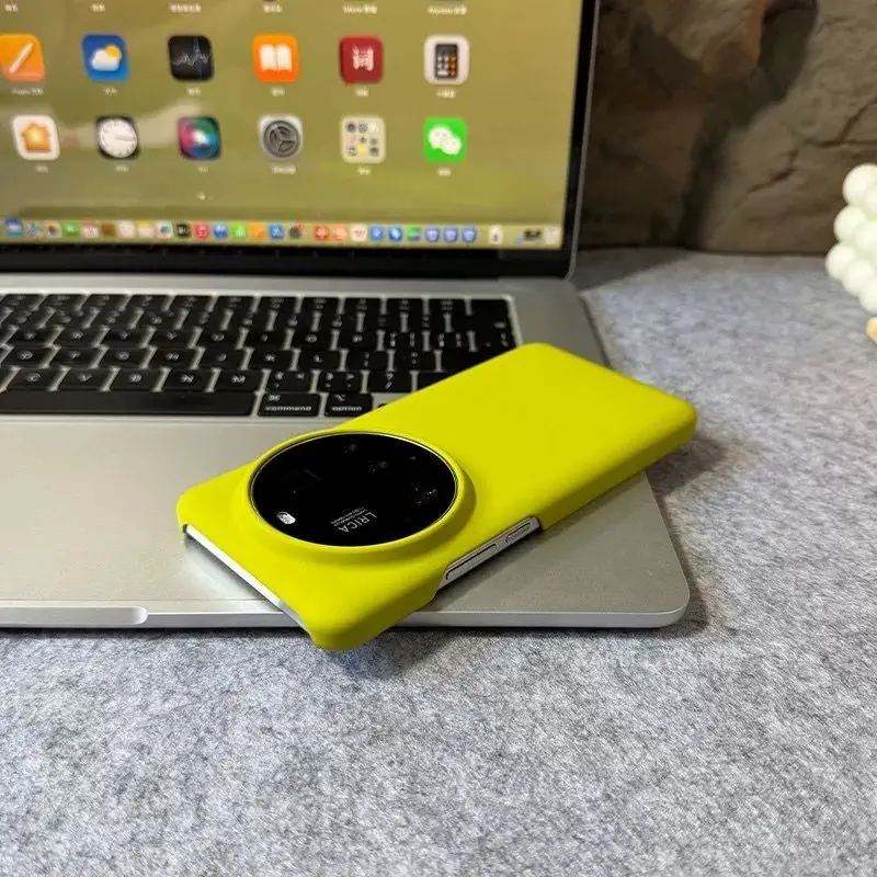 Ultra Thin Hard Snow Back Cover Case - Enhanced Protection and Sleek Design