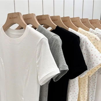 2025 الصلبة الأساسية قصيرة الأكمام المرأة التي شيرت عادية أسود أبيض قمة الموضة تي شيرت السيدات موضة الكورية تي شيرت الشارع الشهير 5