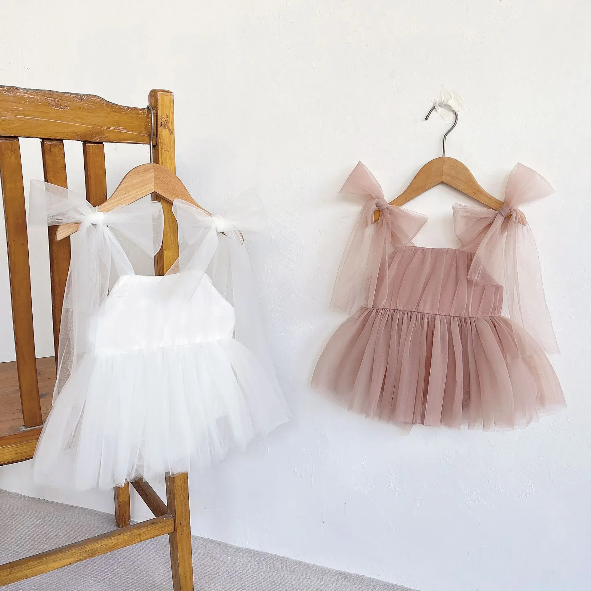 Summer Princess Style Baby Girl Romper Cotton Mesh Skirt Newborn Three-Point Clothes Sleeveless Bib Overalls Photography Dress