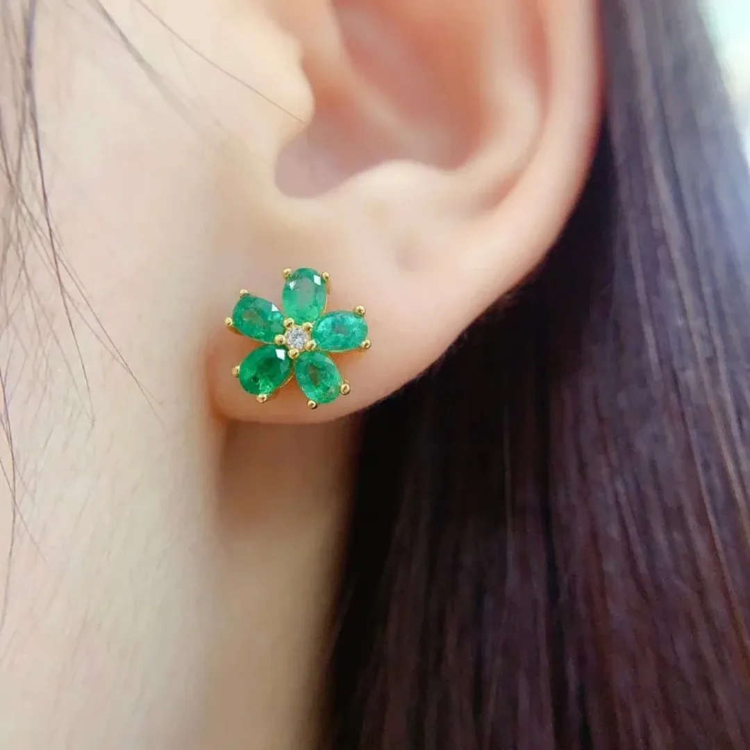 Natural Emerald Flower Design Earrings - Gift Box Presentation