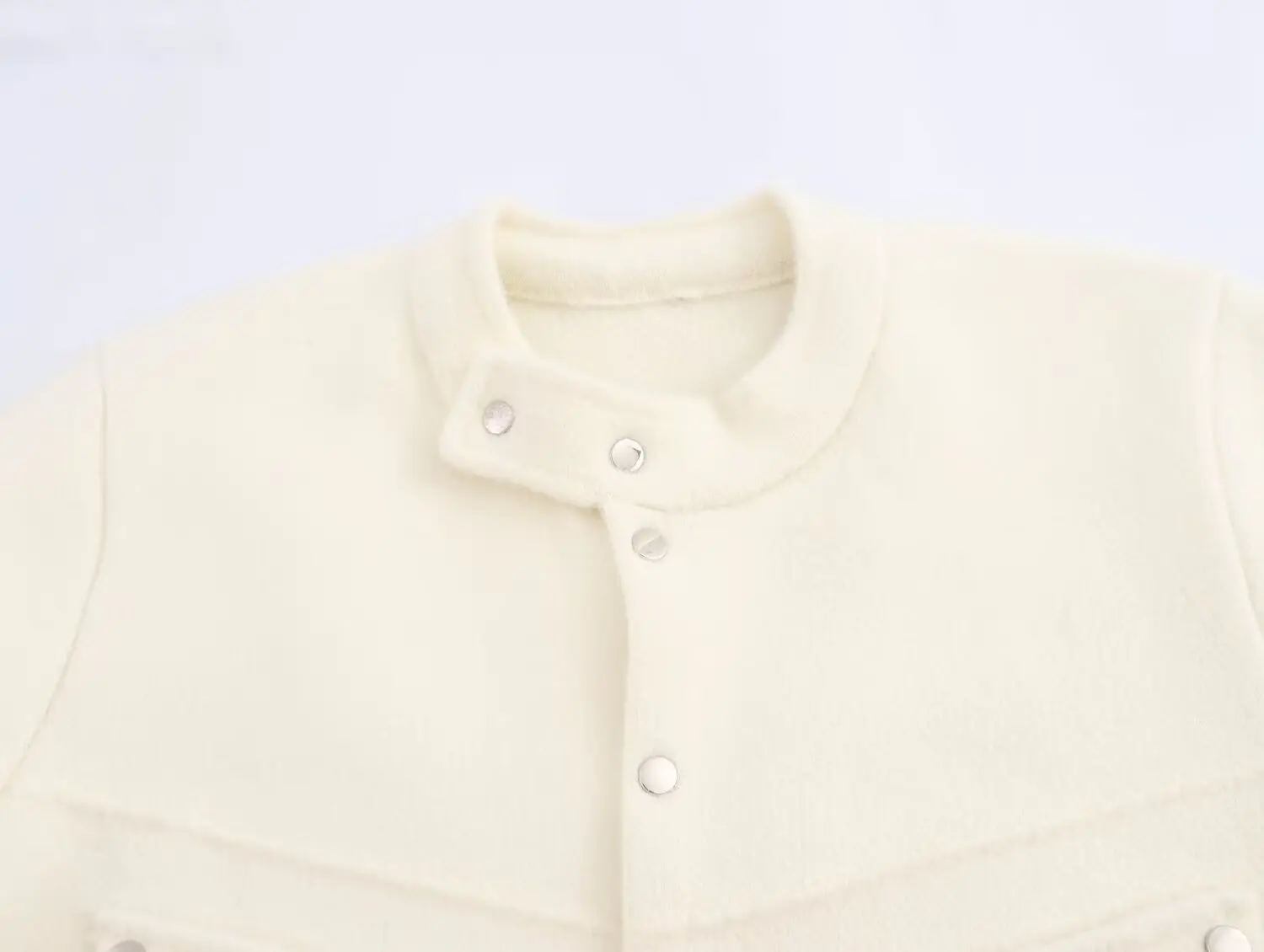 Description Picture 6 of itemHigh-grade black Chanel style woolen coat for women autumn and winter 2024 new style Korean style short woolen top