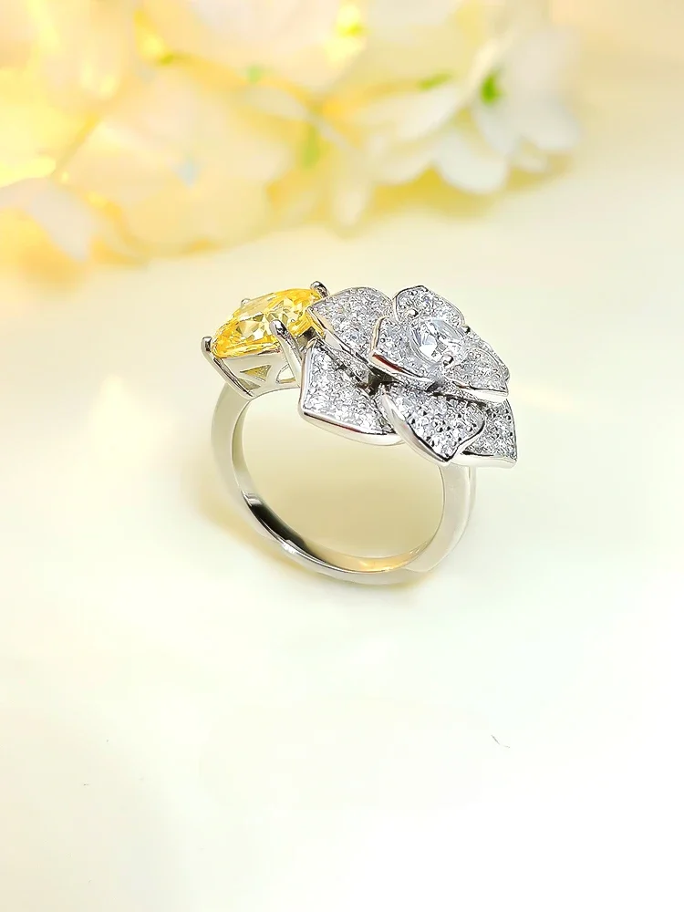 

Fashion Earl Flower 925 Sterling Silver Ring Set with High Carbon Diamonds for High end and Unique Design Wedding Jewelry