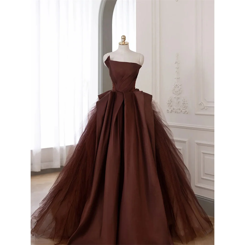 

Lily Burgundy A Line Elegant Sexy Wedding Party Dress Strapless Celebrity Dresses Stain Special Occasion Dresses robes du soir