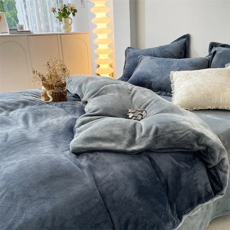 

Winter Warm Flannel Duvet Cover Solid Color Double-sided Quilt Cover for Adults Children Duvet Cover without Pillowcases