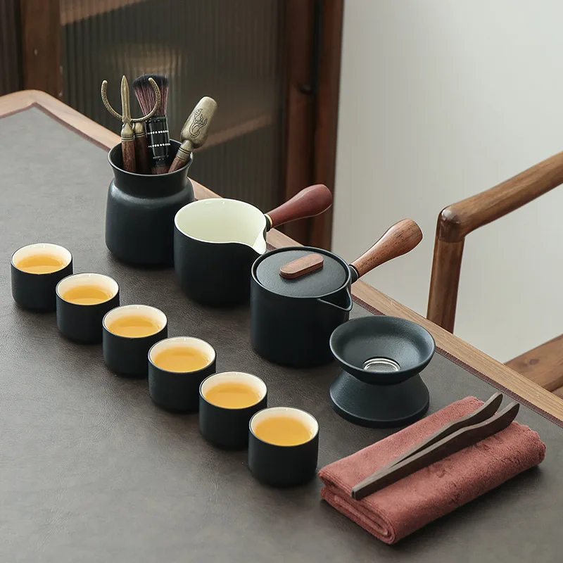 https://ae01.alicdn.com/kf/S2186f70f456445a6962c3c70fac057f5f/Black-Ceramic-Tea-Set-Living-Room-Pot-Cup-Gift-Box-Chinese-Kung-Fu-Set.jpg