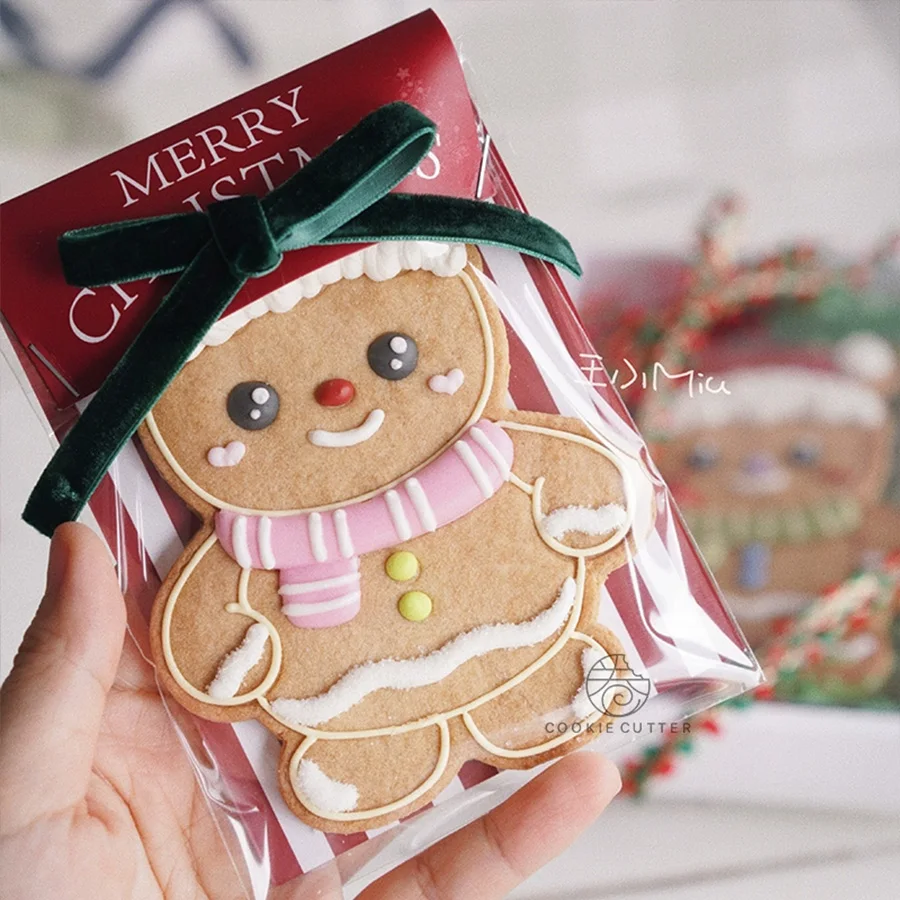 Gingerbread Man Cutter 4