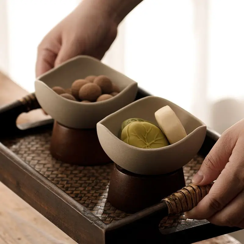 Japanese style ceramic ice cream cup, coarse ceramic dessert bowl, high-end ice cream cup, high footed snack bowl cup