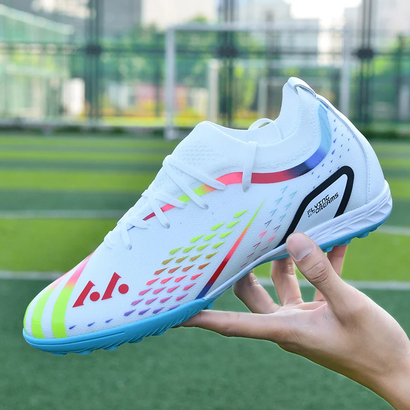 

Large Size Long Spikes Soccer Shoes Outdoor Training Football Boots Sneakers Ultralight Non-Slip Sport Turf Soccer Cleats Unisex